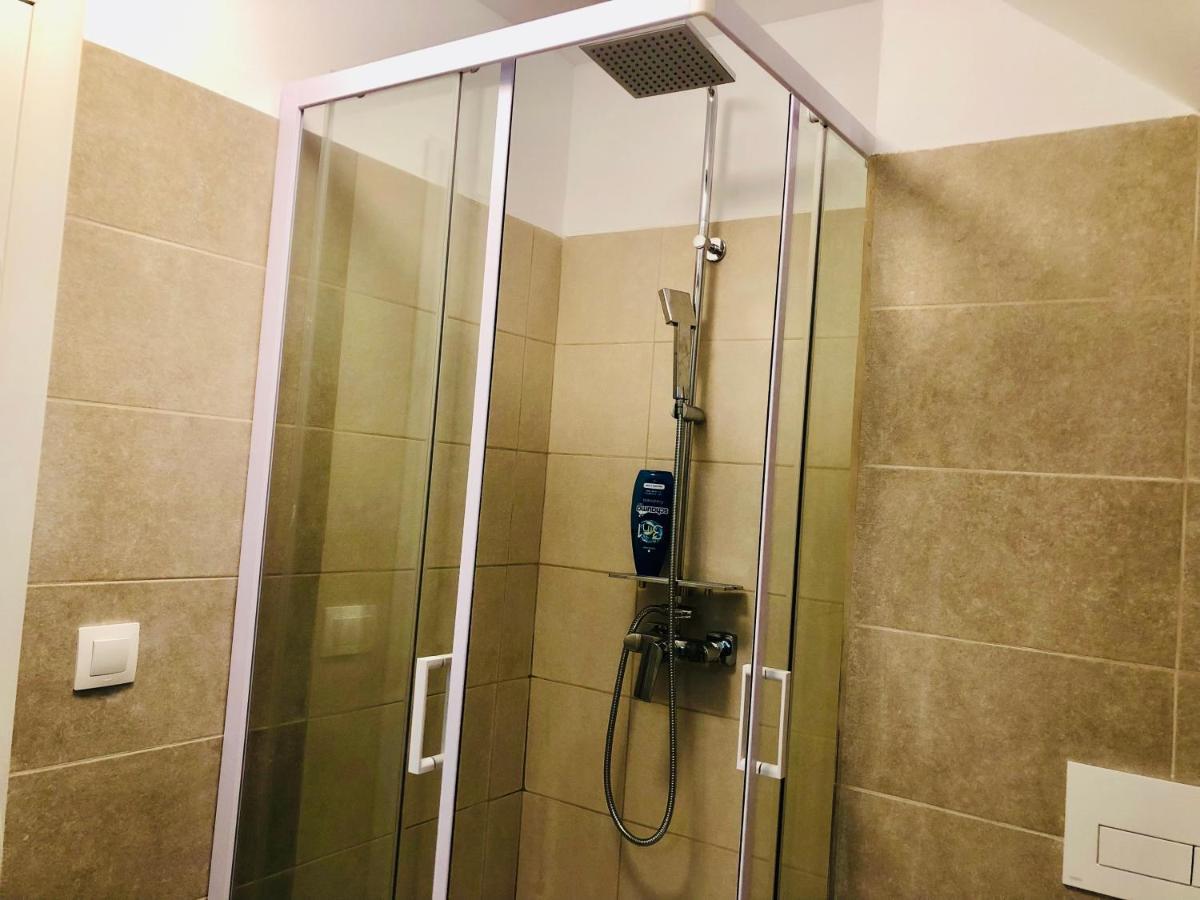 Ultra-central Modern And Big In Union Square U41-u44 Apartment