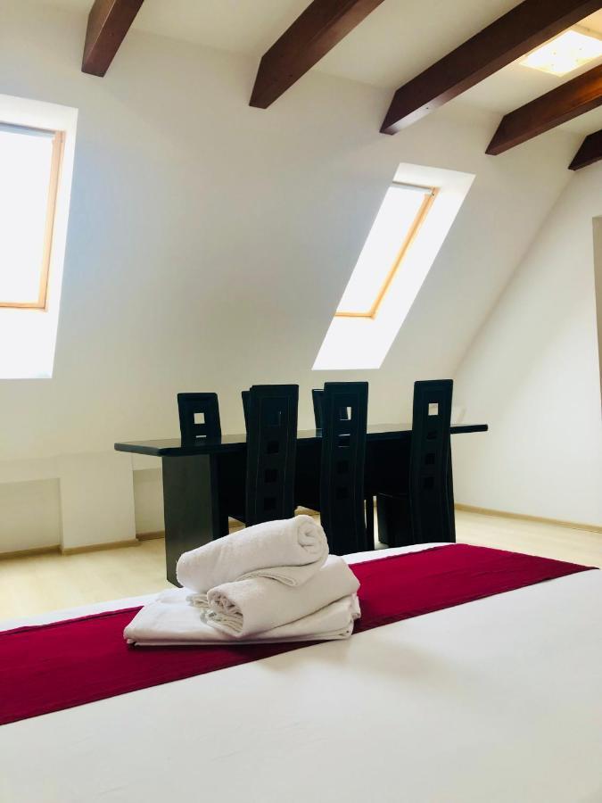 Apartment Ultra-central Modern And Big In Union Square U41-u44 Timişoara